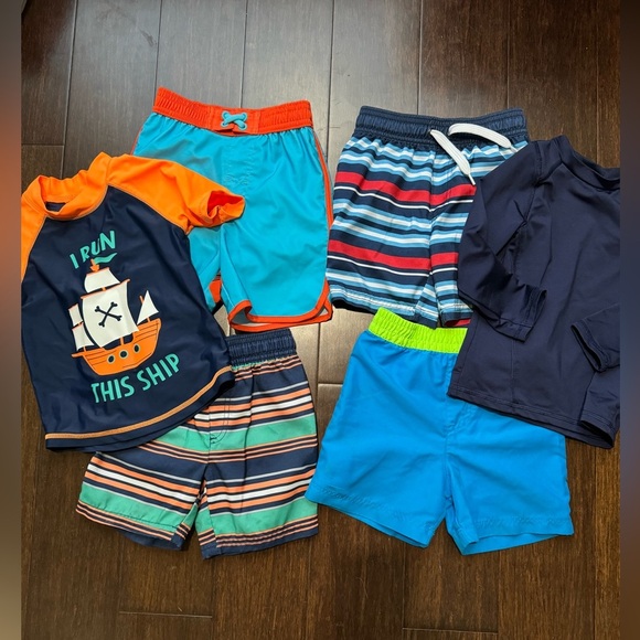 Toddler Swim Suits with Rash Guards - Picture 1 of 8